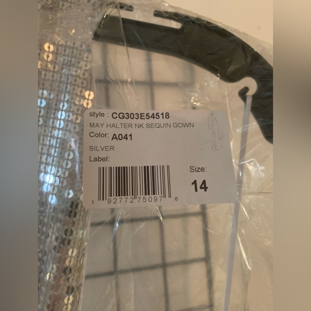 Alice + Olivia May Halter Neck Sequin Gown - Picture 12 of 12